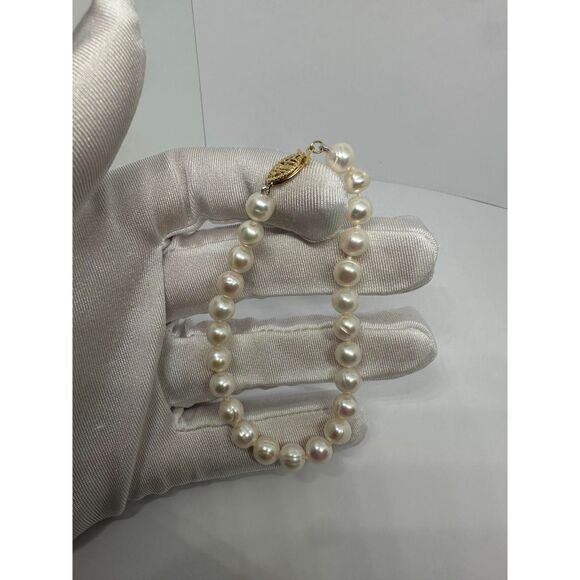 14k Yellow Gold 8mm Round White Saltwater Akoya Cultured Pearl Bracelet 7in